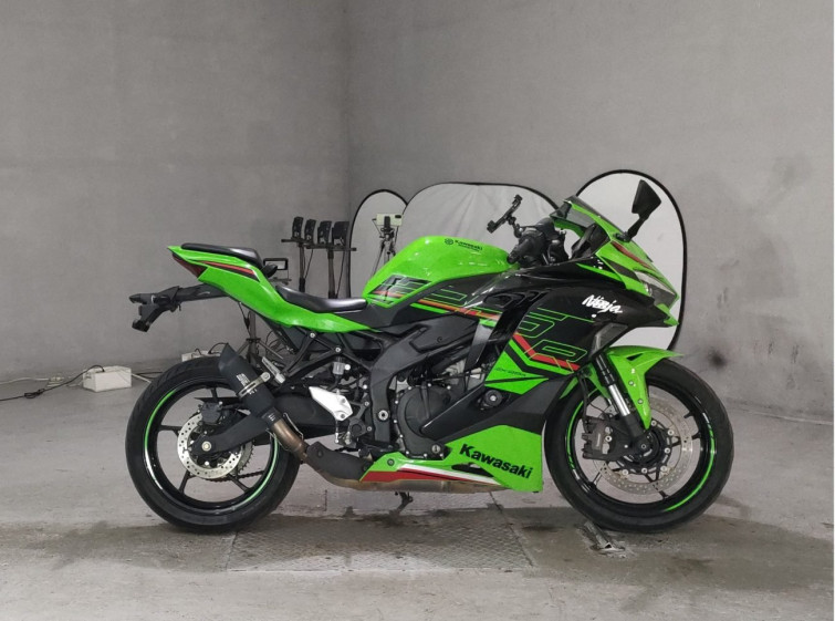 Мотоцикл Kawasaki NINJA ZX-25R KRT с пробегом 27755 km