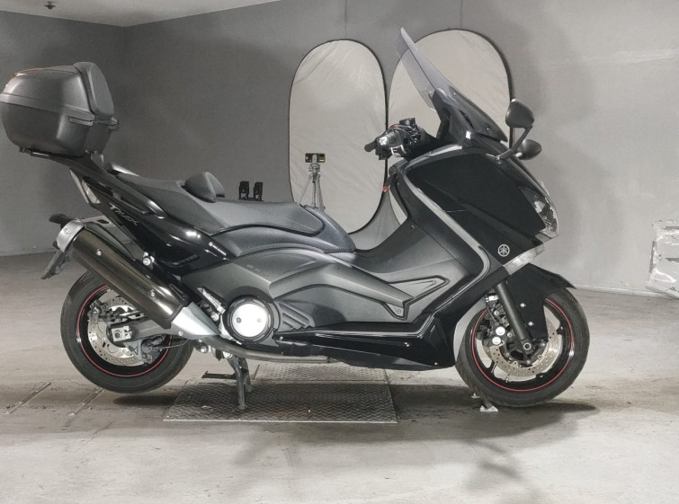 Мотоцикл Yamaha T-MAX530 з пробігом 13029 km