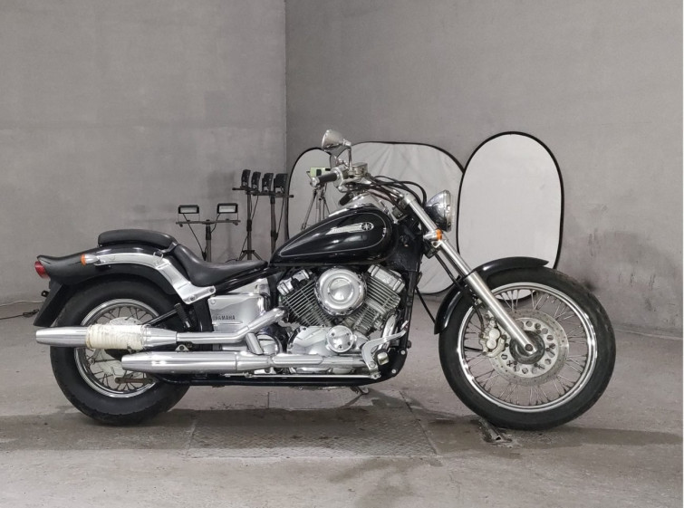 Мотоцикл Yamaha DRAGSTAR XVS400 с пробегом 19132 km