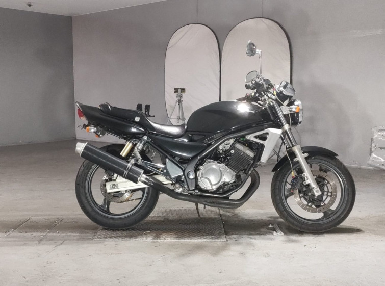 Мотоцикл Kawasaki BALIUS2 с пробегом 16069 km
