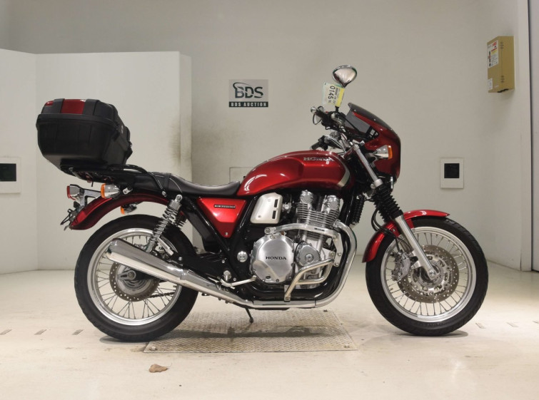 Мотоцикл Honda CB1100 с пробегом 3982 km