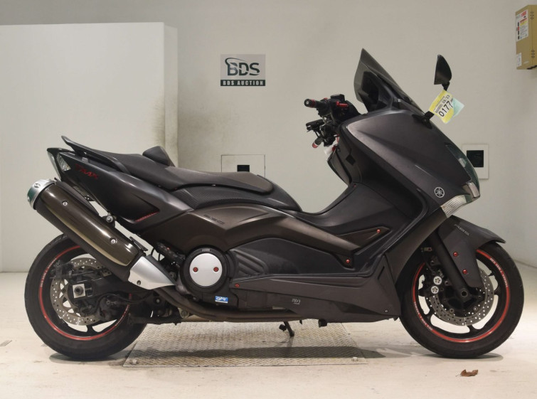 Мотоцикл Yamaha T-MAX530 з пробігом 40283 km