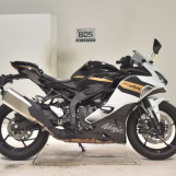 Мотоцикл Kawasaki ZX-4R SE з пробігом 2453 km