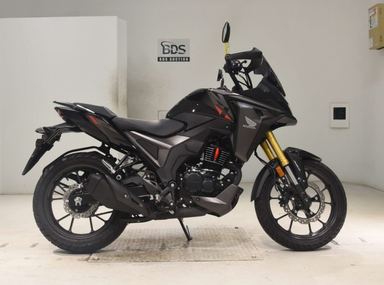 Мотоцикл Honda NC200