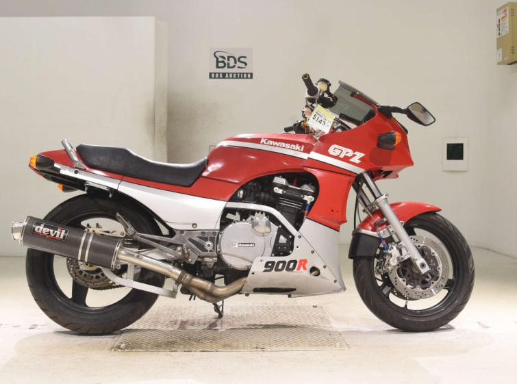 Мотоцикл Kawasaki GPZ900R с пробегом 36380 km