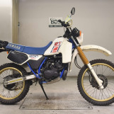 Мотоцикл Yamaha DT200R с пробегом 3215 km