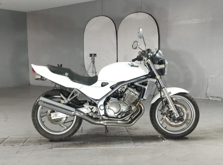 Мотоцикл Kawasaki BALIUS ZR250 с пробегом 11579 km