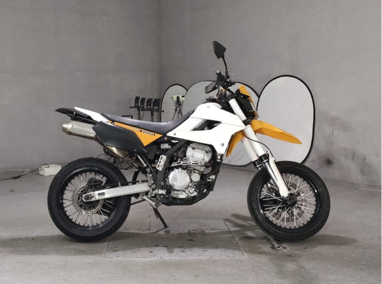 Мотоцикл Kawasaki D TRACKER X з пробігом 58445 km