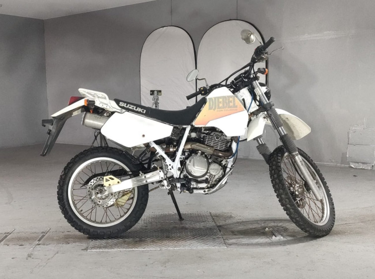 Мотоцикл Suzuki DJEBEL250 з пробігом 31991 km