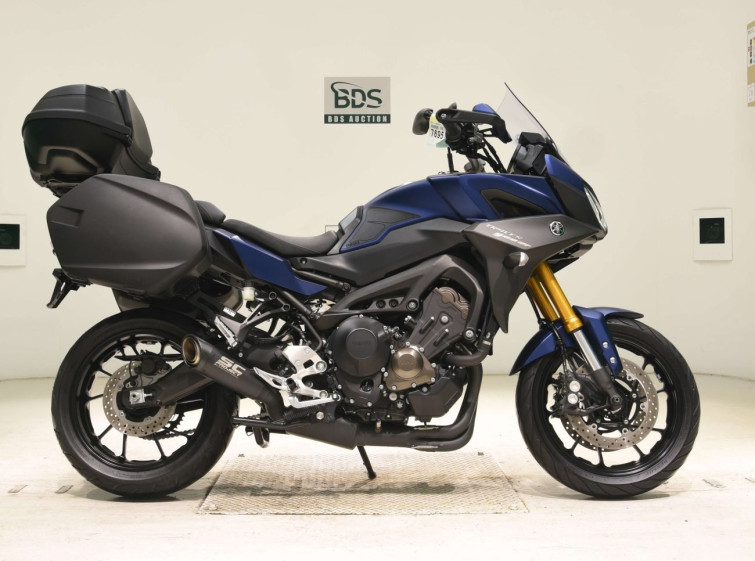 Мотоцикл Yamaha MT-09 з пробігом 1616 km