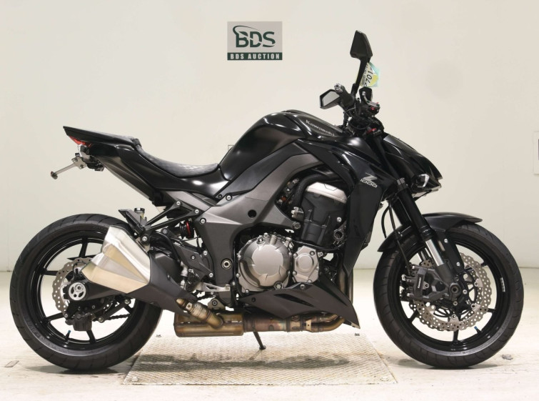Мотоцикл Kawasaki Z1000 с пробегом 25828 km
