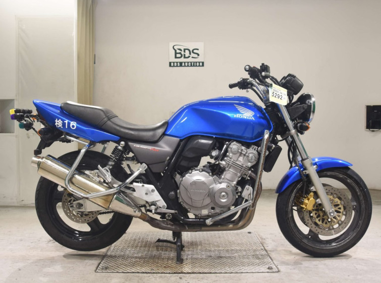 Мотоцикл Honda CB400SFVK з пробігом 6315 km