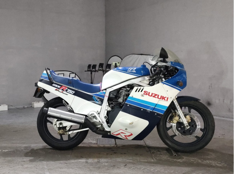 Мотоцикл Suzuki GSX-R750 с пробегом 4701 km
