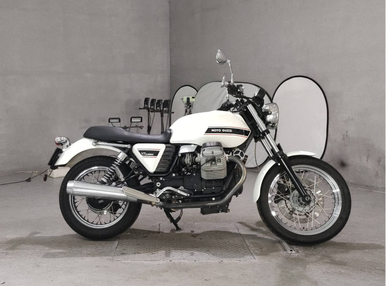 Мотоцикл Moto Guzzi V7 CAFE CLASSIC с пробегом 22586 km