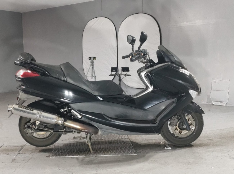 Мотоцикл Yamaha MAJESTY 250 с пробегом 71605 km