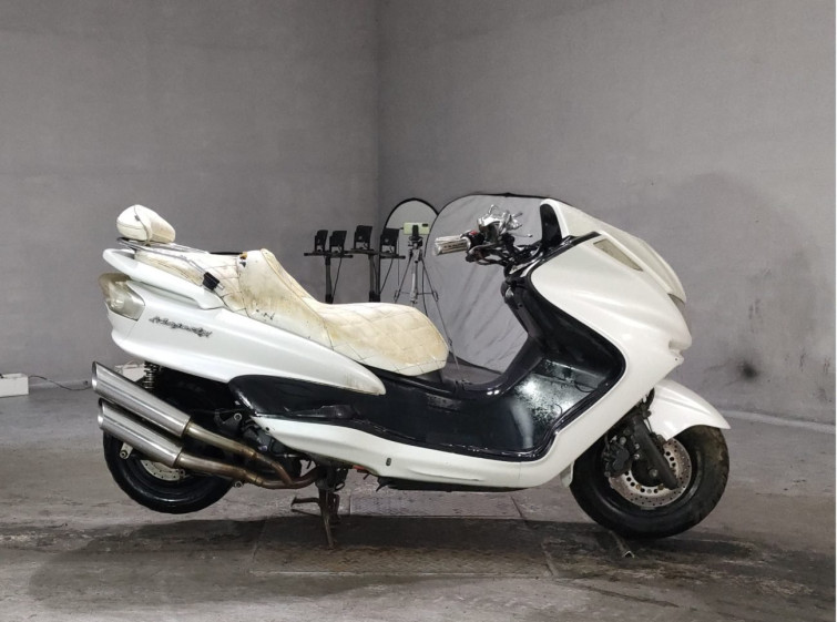 Мотоцикл Yamaha MAJESTY 250 з пробігом 26274 km