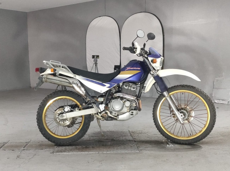 Мотоцикл Kawasaki SUPER SHERPA