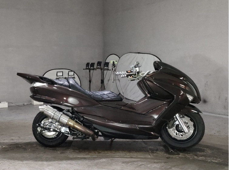 Мотоцикл Yamaha MAJESTY 250 з пробігом 4799 km