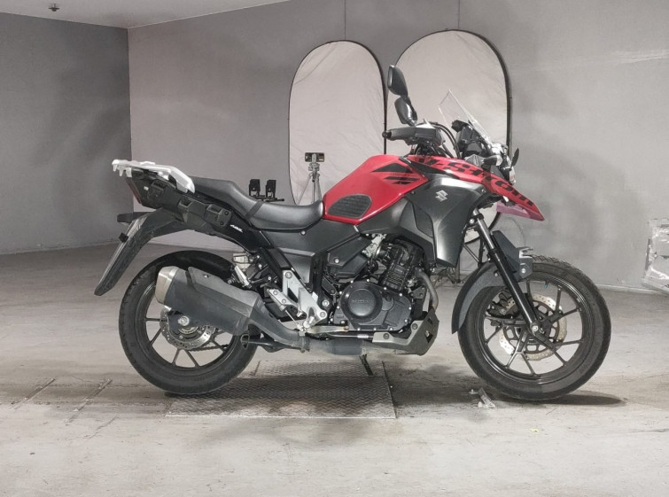Мотоцикл Suzuki V-STROM DL250 з пробігом 41436 km