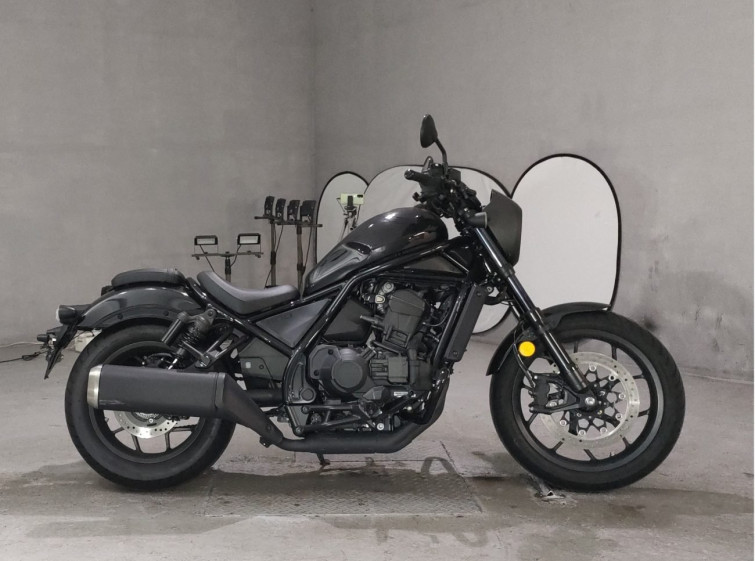 Мотоцикл Honda REBEL CMX1100DCT с пробегом 3996 km