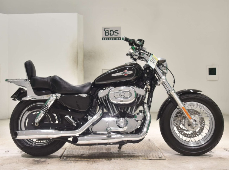 Мотоцикл HD SPORTSTER CUSTOM XL1200C з пробігом 3983 km