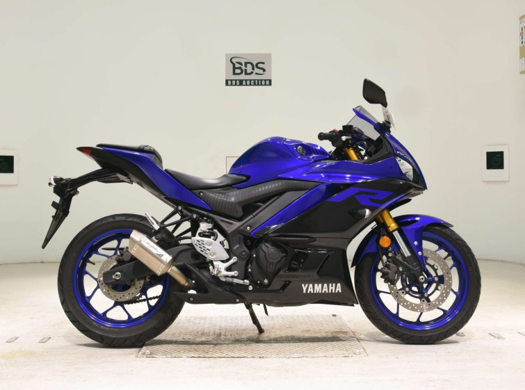 Мотоцикл Yamaha YZF-R25 с пробегом 7806 km