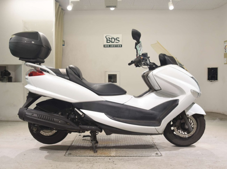 Мотоцикл Yamaha MAJESTY 250 з пробігом 65394 km