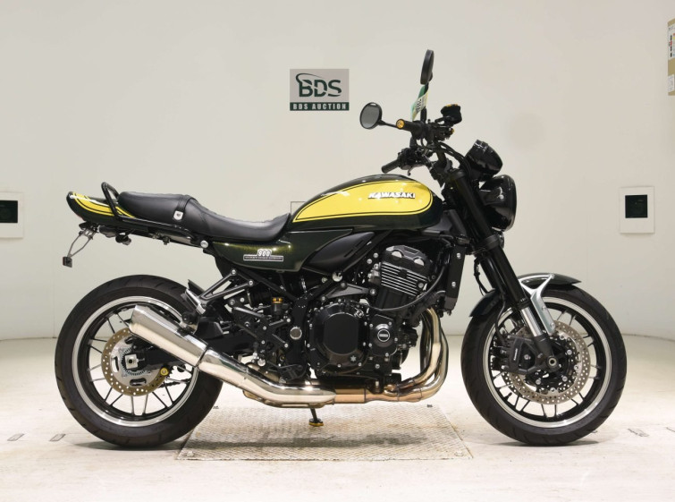 Мотоцикл Kawasaki Z900RS з пробігом 1367 km