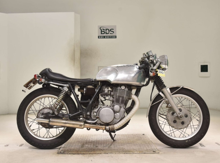 Мотоцикл Yamaha SR400-2 с пробегом 19721 km