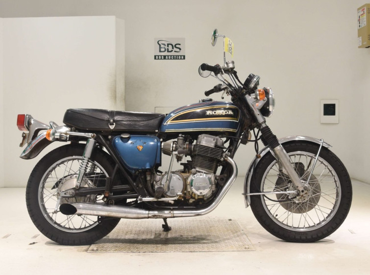 Мотоцикл Honda CB750 с пробегом 2055 km