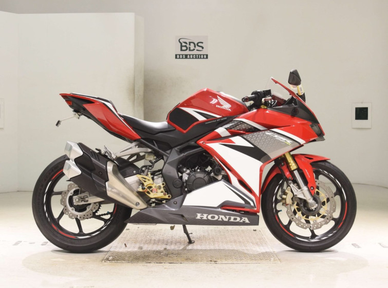 Мотоцикл Honda CBR250RRA с пробегом 27877 km