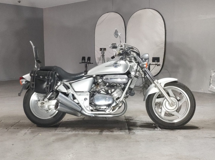 Мотоцикл Honda MAGNA250 с пробегом 41060 km