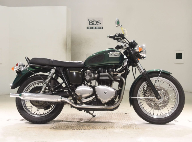 Мотоцикл Triumph BONNEVILLE с пробегом 8968 km