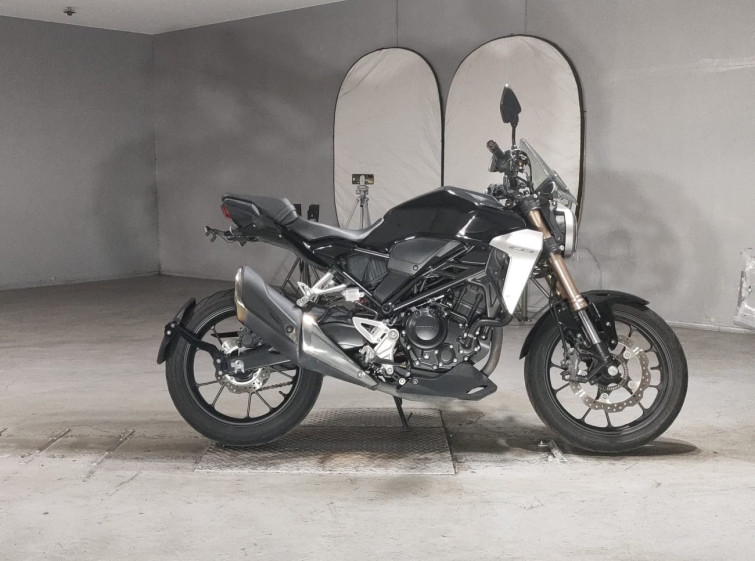 Мотоцикл Honda CB250R з пробігом 39764 km