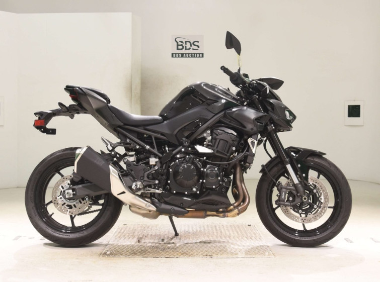 Мотоцикл Kawasaki Z900 с пробегом 7819 km