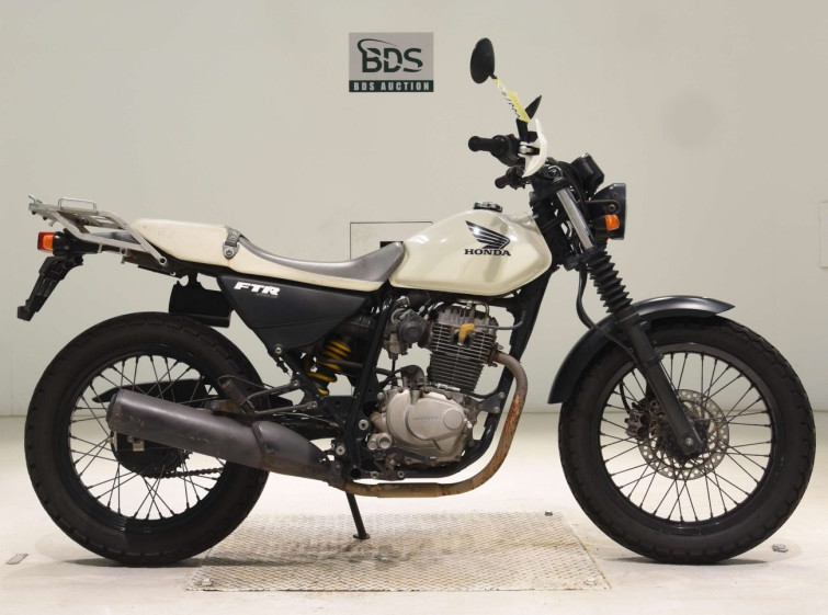 Мотоцикл Honda FTR223 з пробігом 64055 km