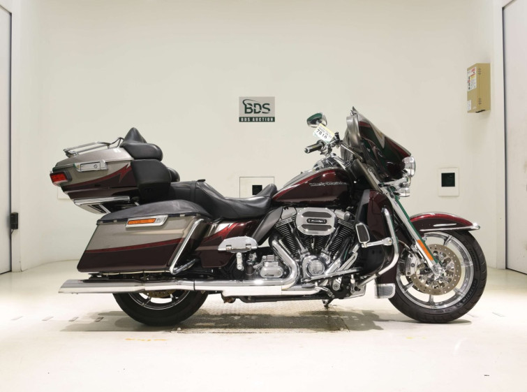 Мотоцикл HD ELECTRA GLIDE FLHTKSE1800 с пробегом 43294 km