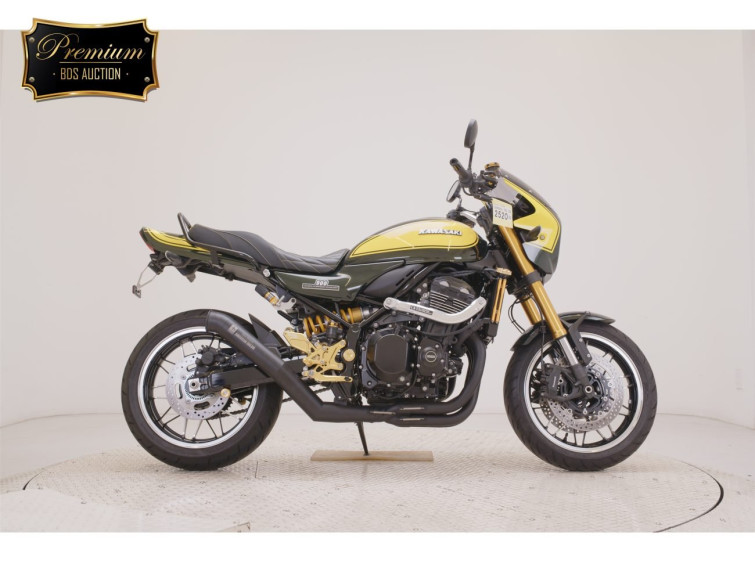 Мотоцикл Kawasaki Z900RS з пробігом 2104 km
