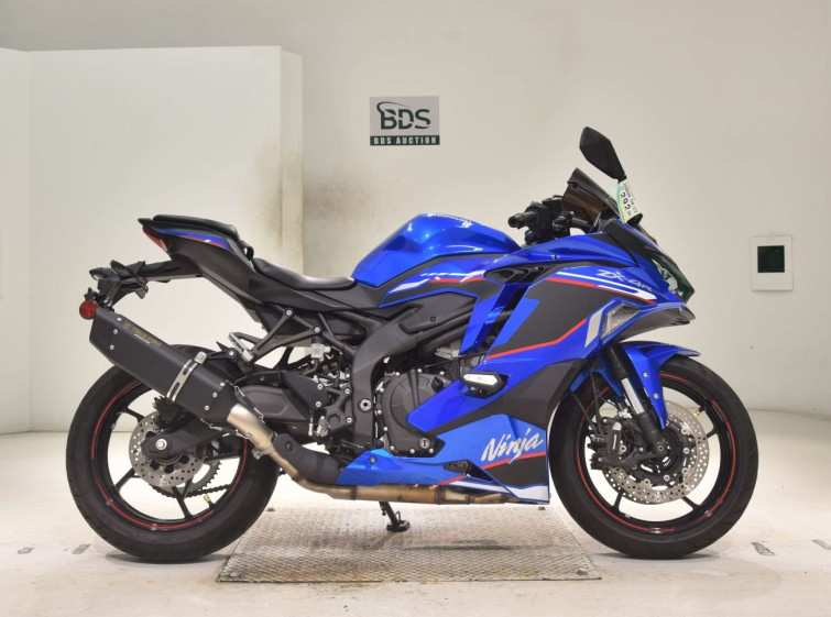 Мотоцикл Kawasaki NINJAZX-4RSE з пробігом 1262 km