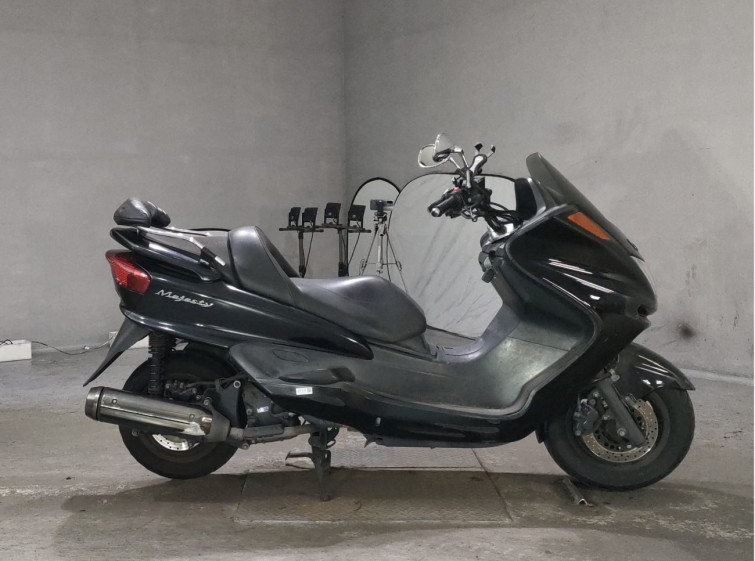 Мотоцикл Yamaha MAJESTY 250 з пробігом 46763 km