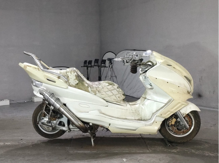 Мотоцикл Yamaha MAJESTY 250