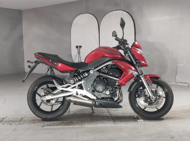 Мотоцикл Kawasaki ER-4N з пробігом 14322 km