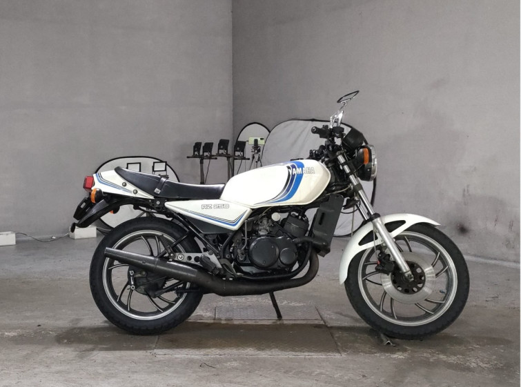 Мотоцикл Yamaha RZ250 с пробегом 17065 km