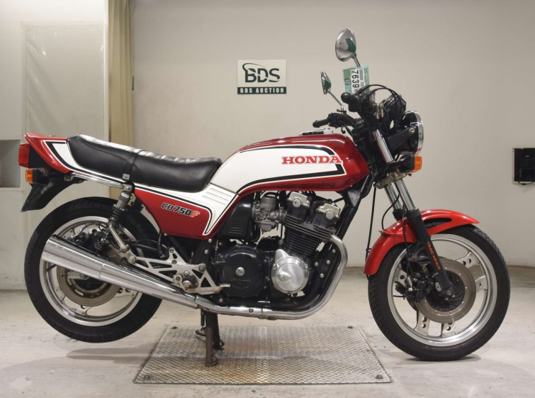 Мотоцикл Honda CB750SF с пробегом 28147 km