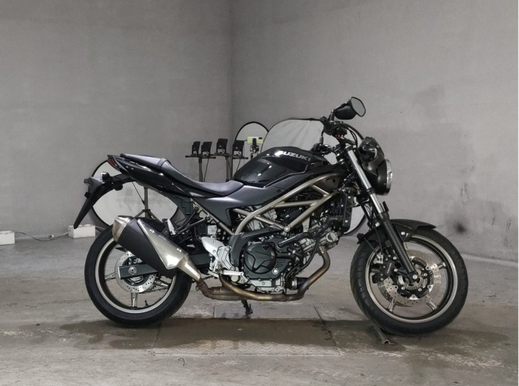 Мотоцикл Suzuki SV650 с пробегом 7000 km