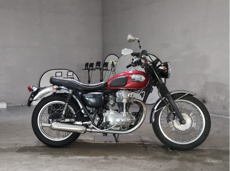 Мотоцикл Kawasaki W400 з пробігом 32487 km
