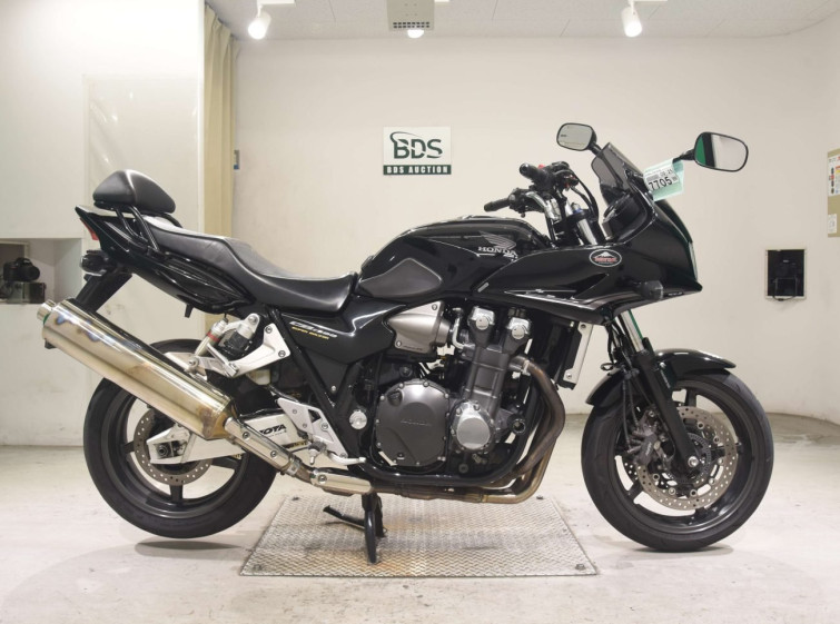 Мотоцикл Honda CB1300SF BOLDOR з пробігом 97543 km