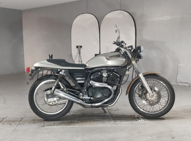 Мотоцикл Yamaha RENESS з пробігом 24316 km