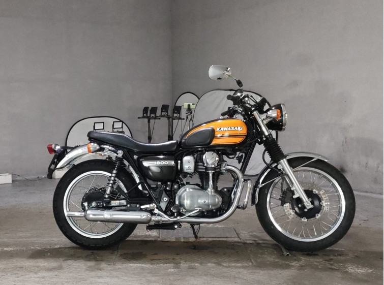 Мотоцикл Kawasaki W800 з пробігом 21122 km