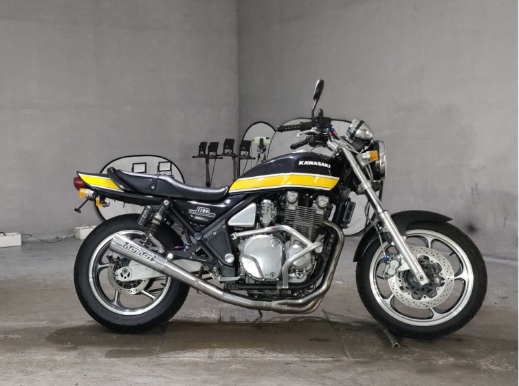 Мотоцикл Kawasaki ZEFAR 1100 с пробегом 26974 km